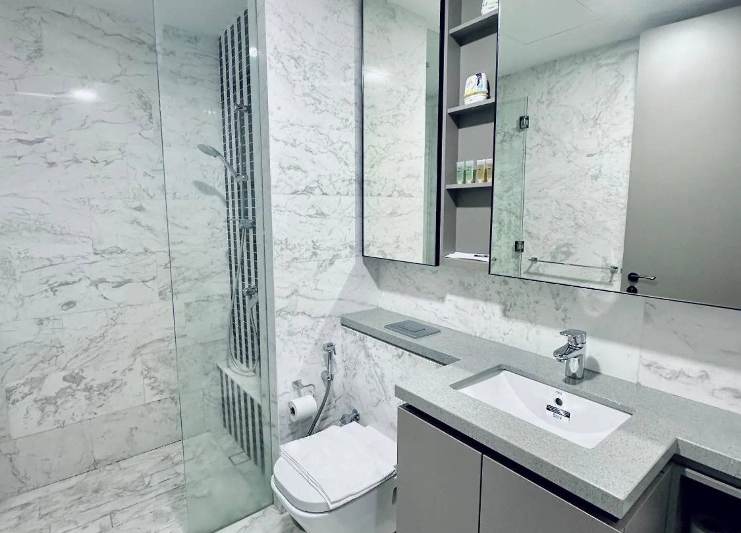 Appartamento Eaton Residences KL By Cozy Stay Kuala Lumpur
